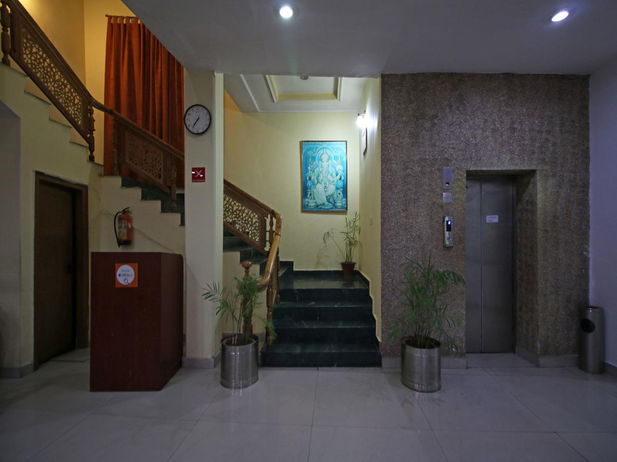 Oyo 5667 Katra Continental Hotell Eksteriør bilde